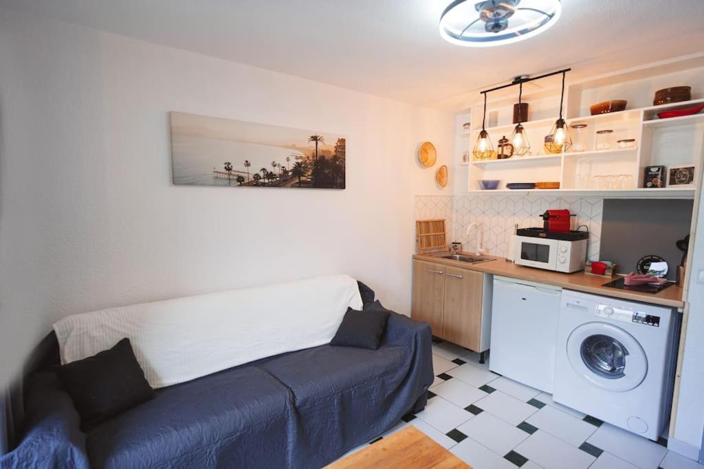 Appartement Flambant Neuf / 300m / Netflix *